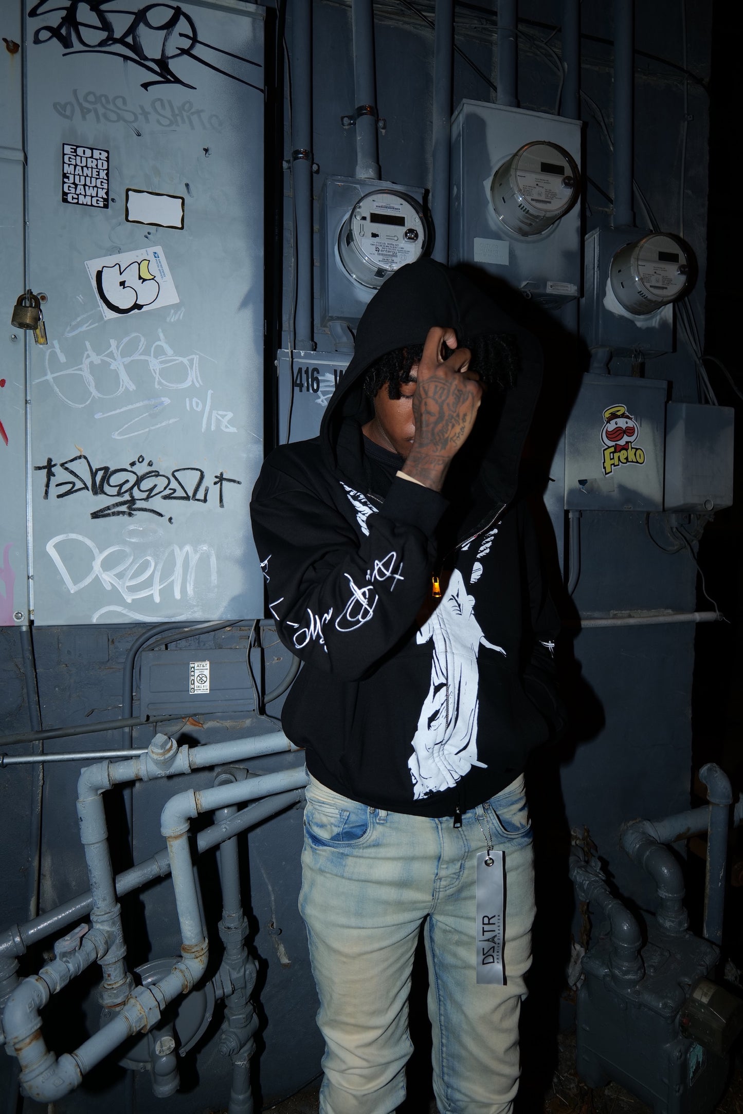 “statue of PA” zip-up